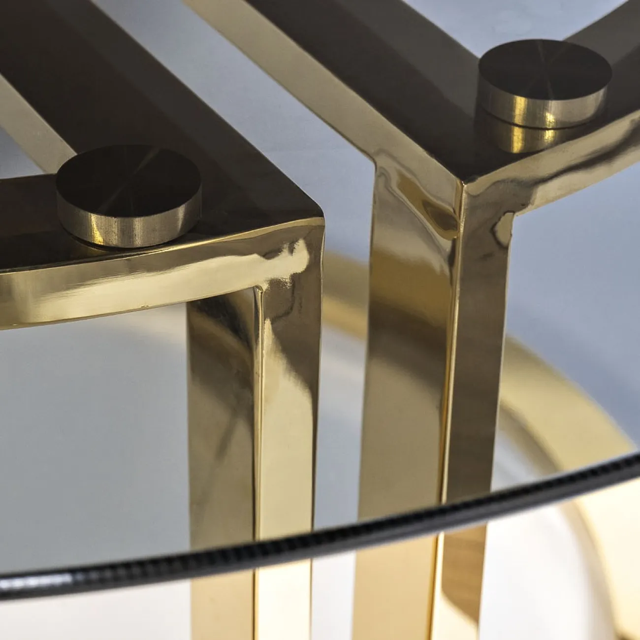 Стол журнальный Garda Decor темн.стекло/золото 47ED-GDCT002 от LaLume