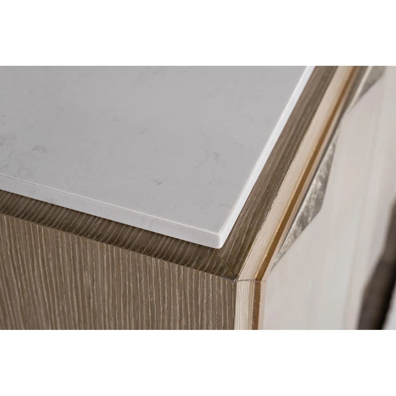 КОМОД С ДВЕРЦАМИ И БЕЛОЙ КАМЕННОЙ СТОЛЕШНИЦЕЙ от LaLume