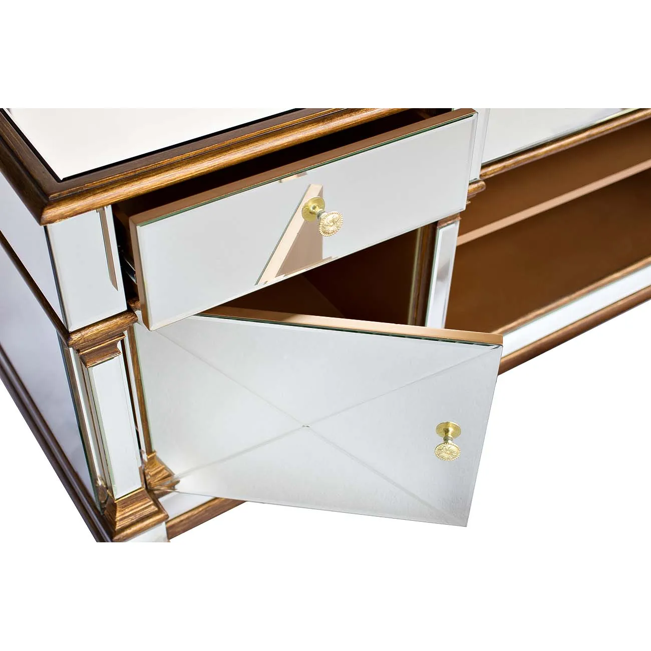 ТУМБА ПОД ТЕЛЕВИЗОР С ЗЕРКАЛЬНЫМ ФАСАДОМ KFC1153E7 от LaLume ТУМБА ПОД ТЕЛЕВИЗОР С ЗЕРКАЛЬНЫМ ФАСАДОМ KFC1153E7 от LaLume