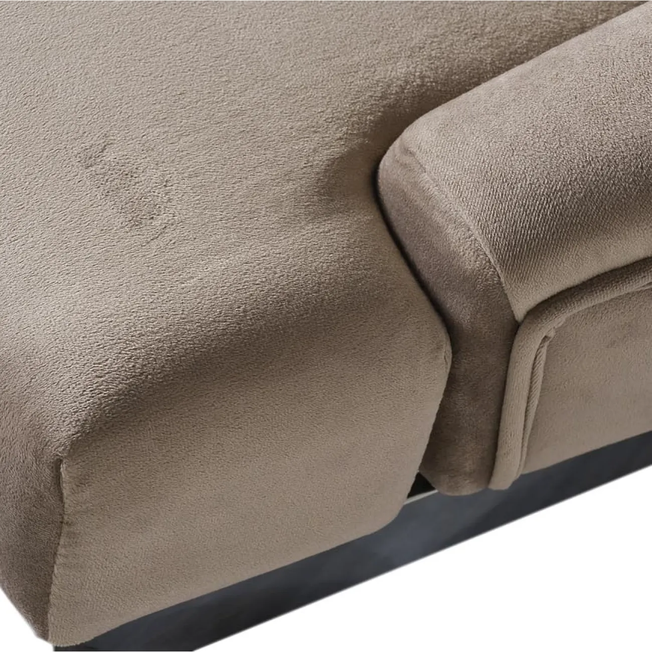 Стул на металлическом каркасе бежево-серый 76AR-6210-BGR от LaLume