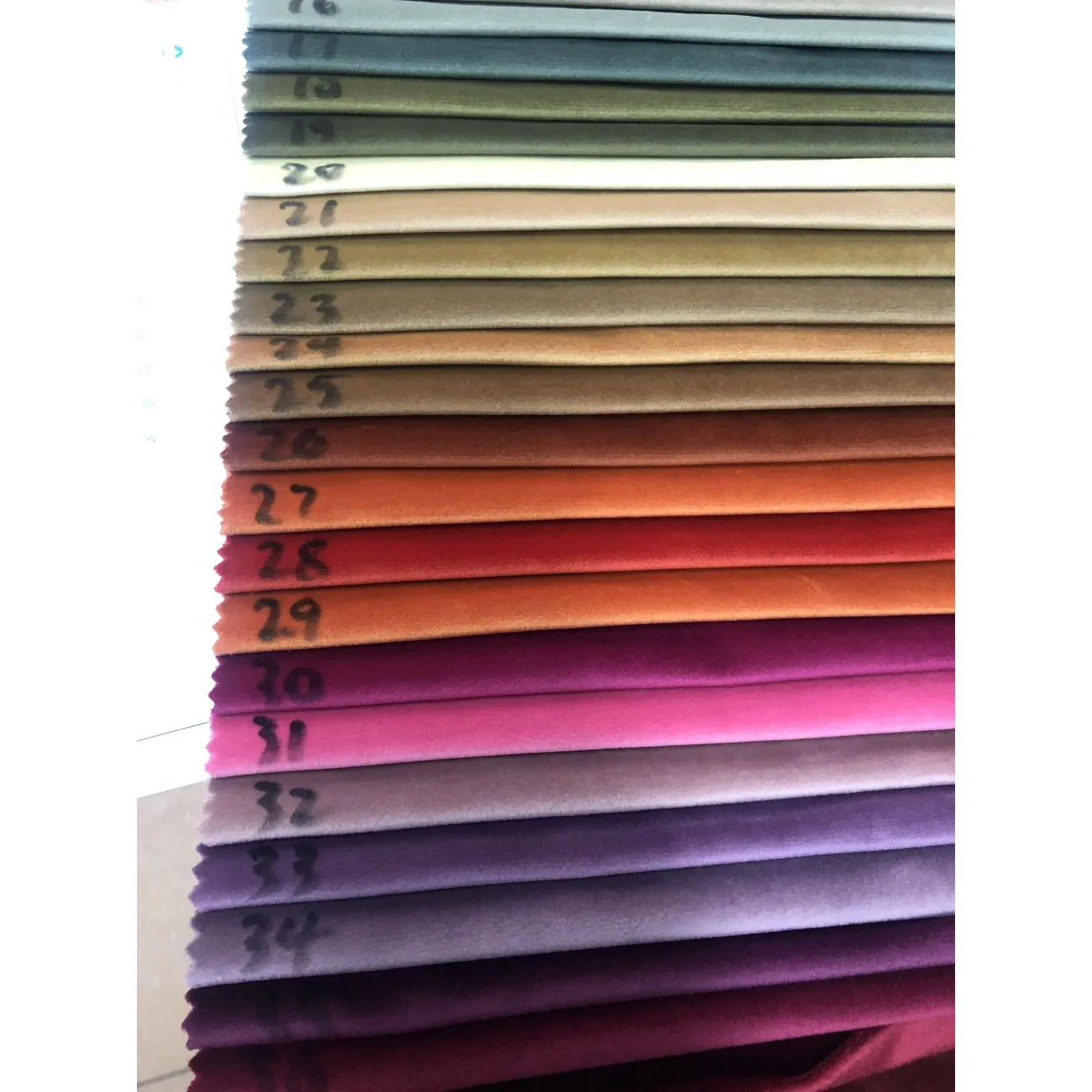 Дизайнерская банкетка LaLume – BB00105 Дизайнерская банкетка LaLume – BB00105