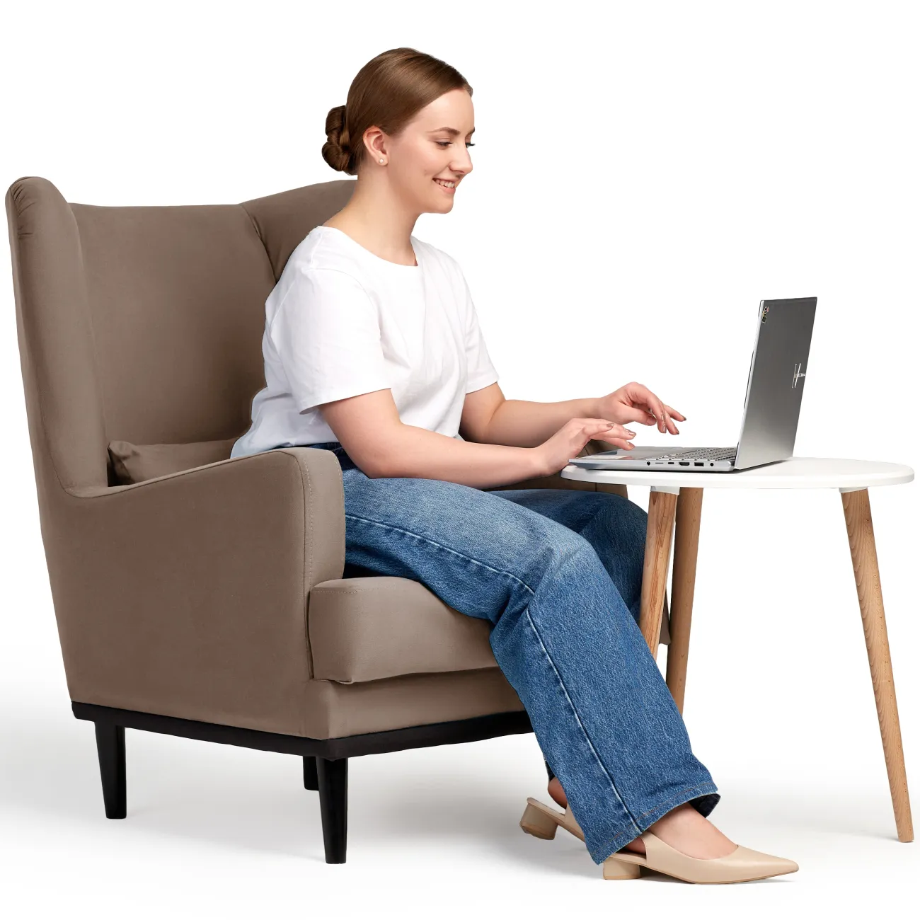 Уютное и стильное кресло Оскар Zara Light brown 05 для вашего идеального отдыха Уютное и стильное кресло Оскар Zara Light brown 05 для вашего идеального отдыха