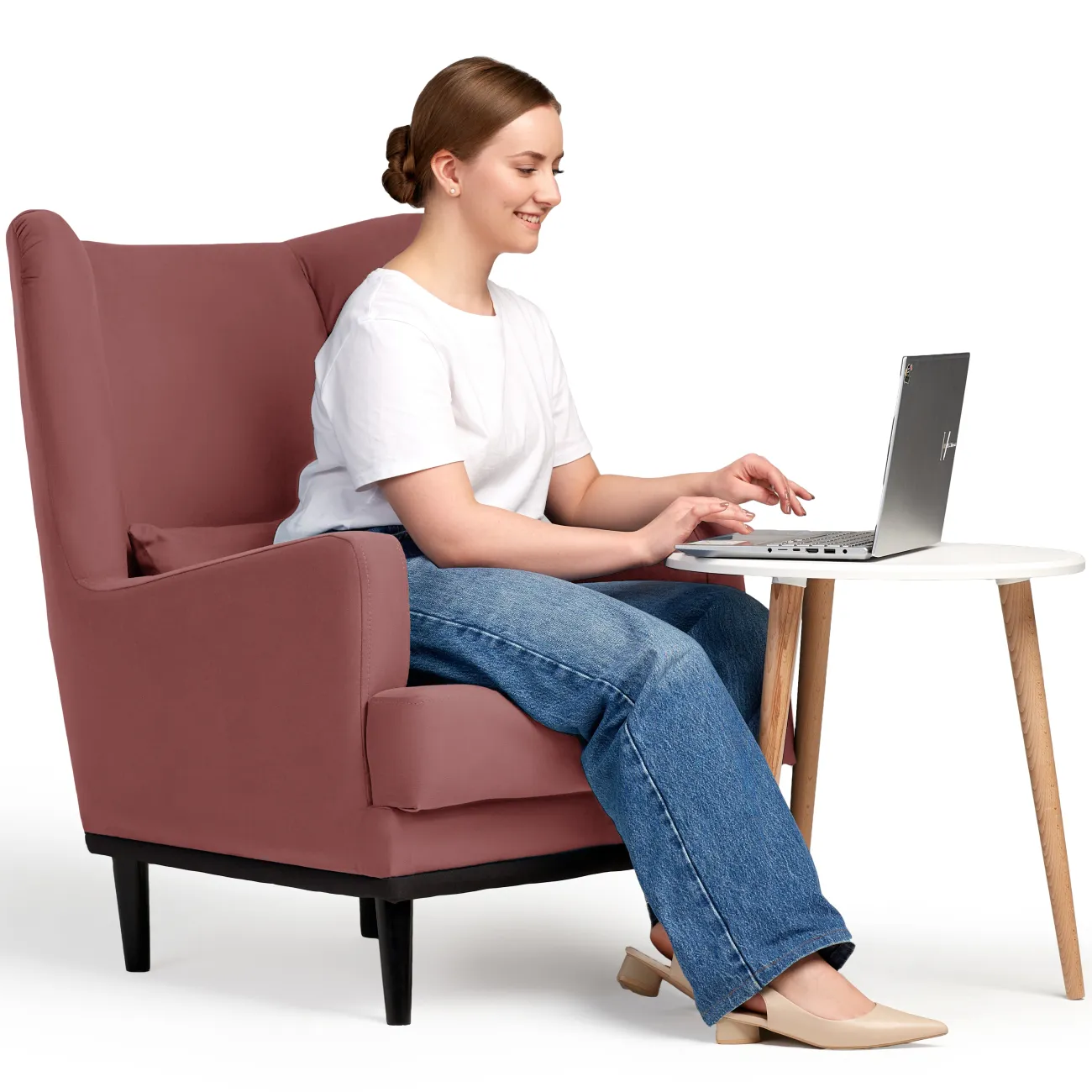 Стильное и комфортное кресло Оскар в светло-розовом цвете от Zara pastee 36