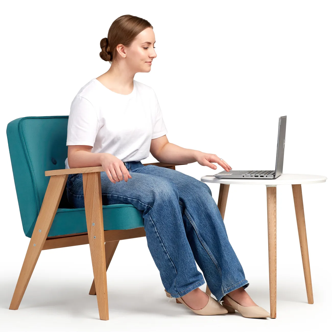 Отдохни в стиле: синее кресло Несс Max Blue для идеального комфорта