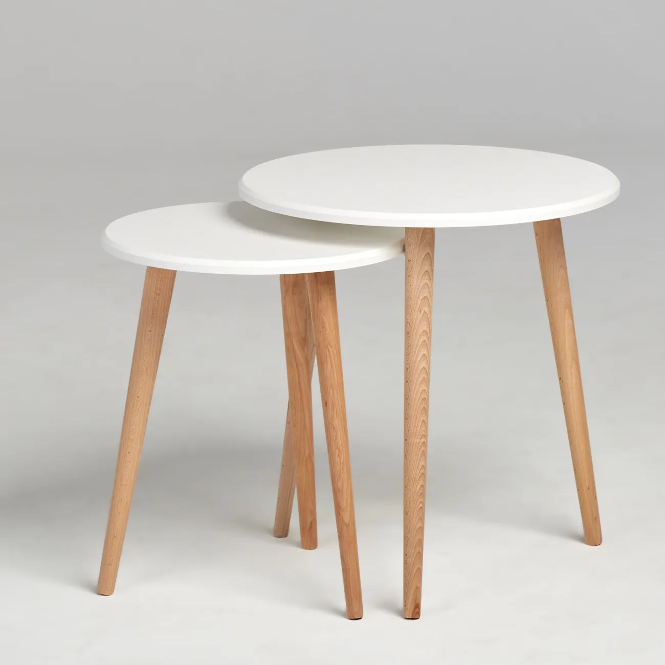 Стильный и функциональный журнальный столик Инле S - идеальное дополнение для вашего интерьера!