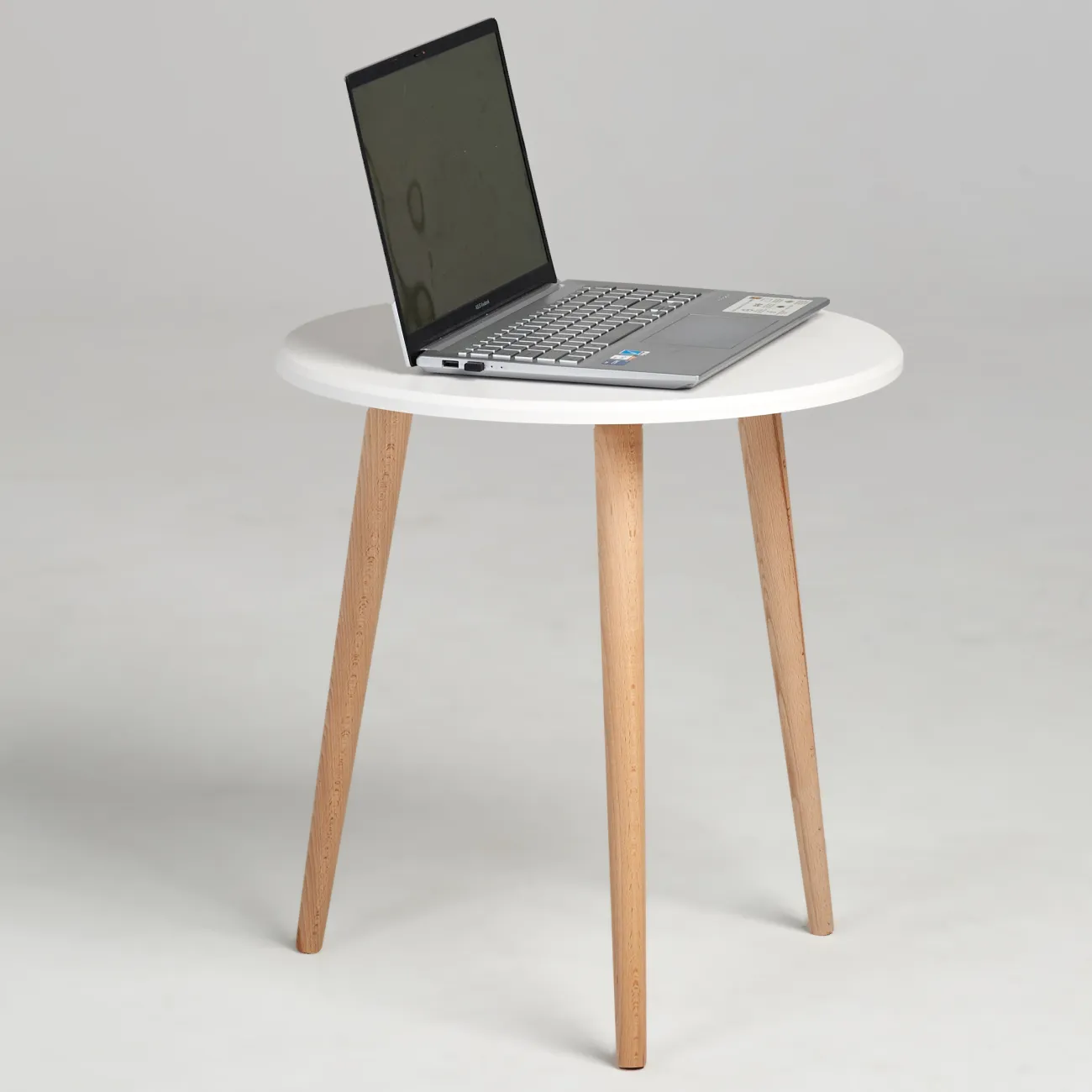 Стильный и функциональный журнальный столик Inle M - идеальное дополнение для вашего интерьера