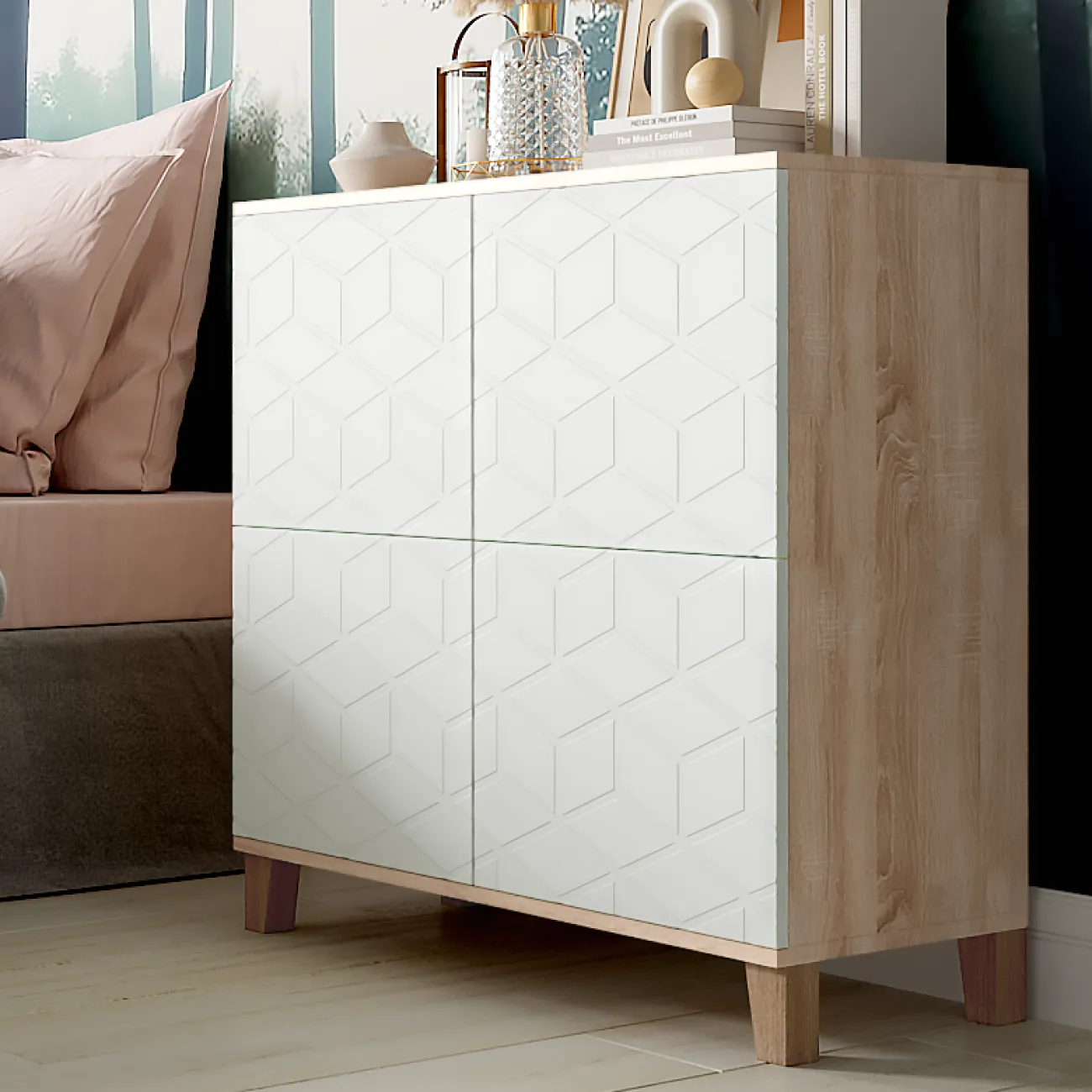 Элегантный и функциональный комод Марвин - идеальное решение для вашего интерьера!