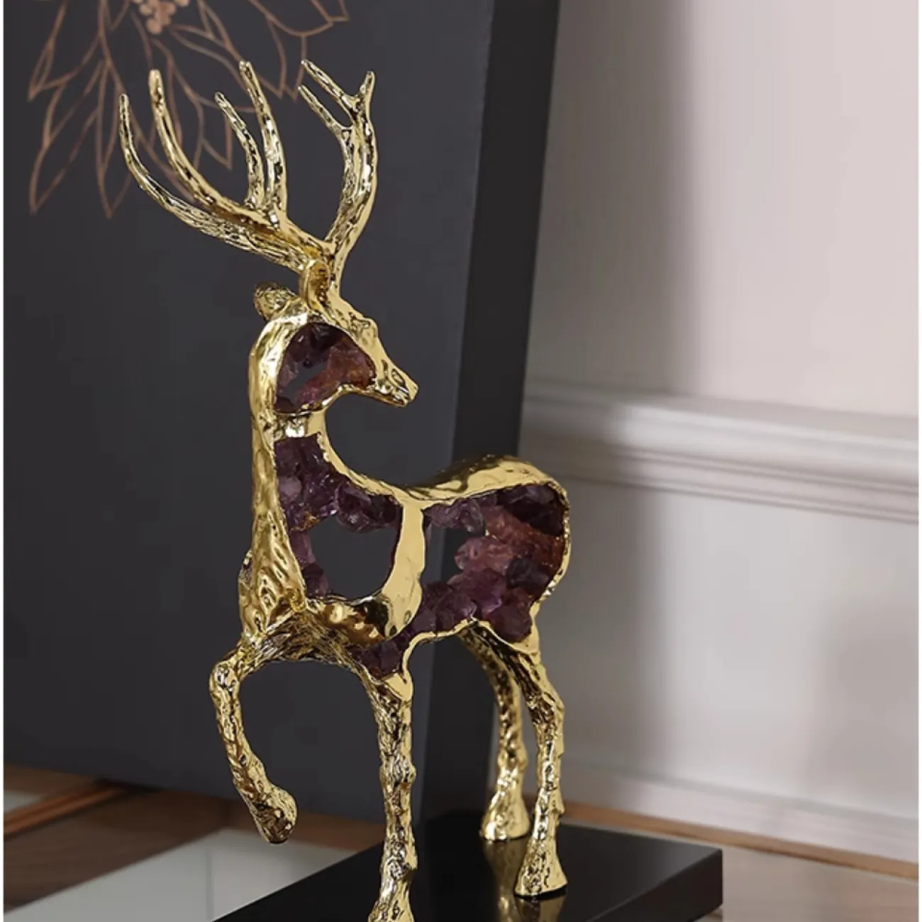 Дизайнерские статуэтки из натурального аметиста в виде Аметистового Дерева и Оленя Queekoo от LaLume