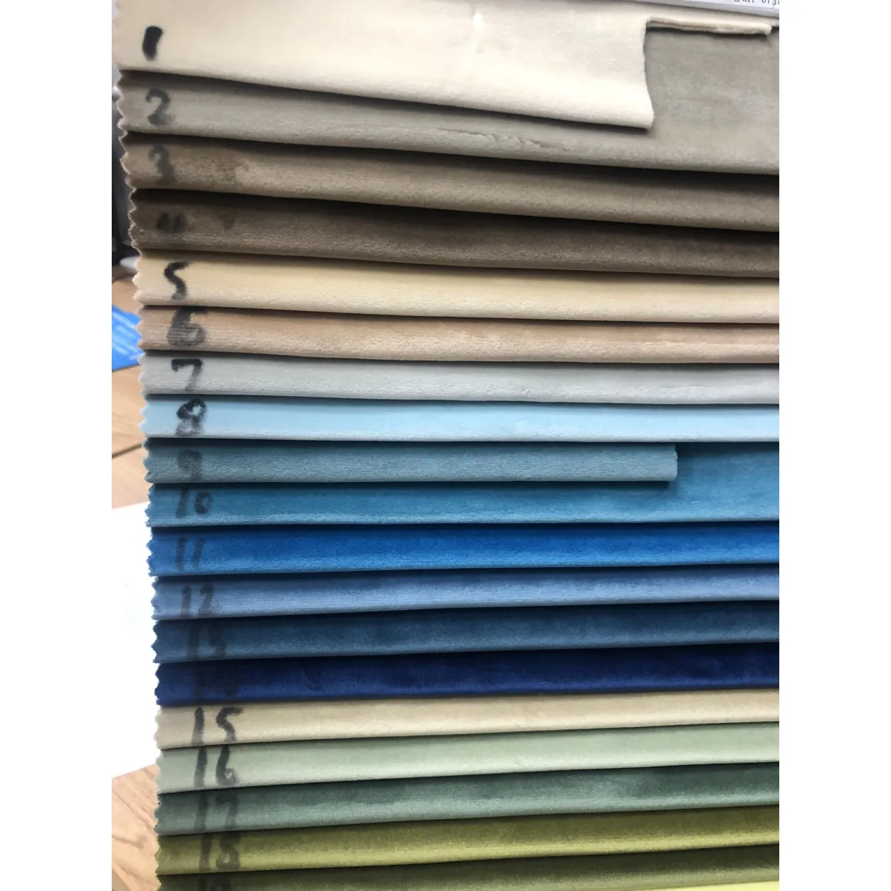 Дизайнерская банкетка LaLume – BB00105 Дизайнерская банкетка LaLume – BB00105