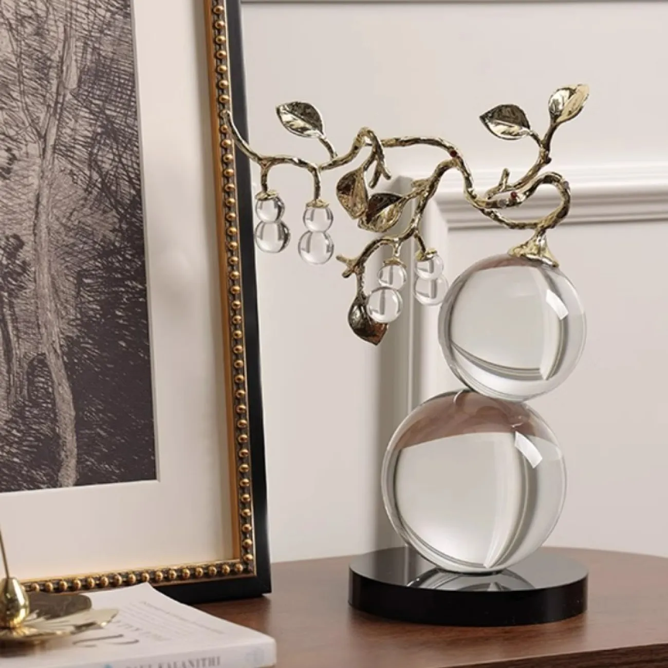 Хрустальное настольное украшение "Мать и Дитя" с металлическими листьями, круглым основанием Qiekoo от LaLume AP38146-32