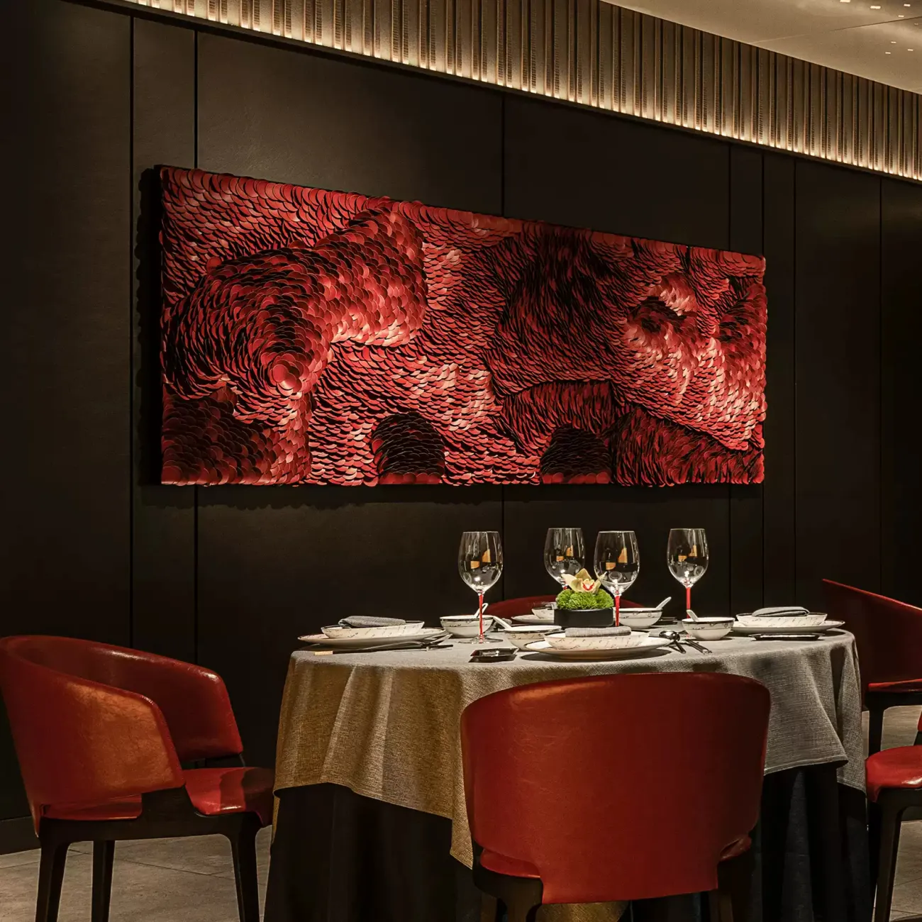 Современная трёхмерная картина "Чешуя" из металла LaLume KR38160-32