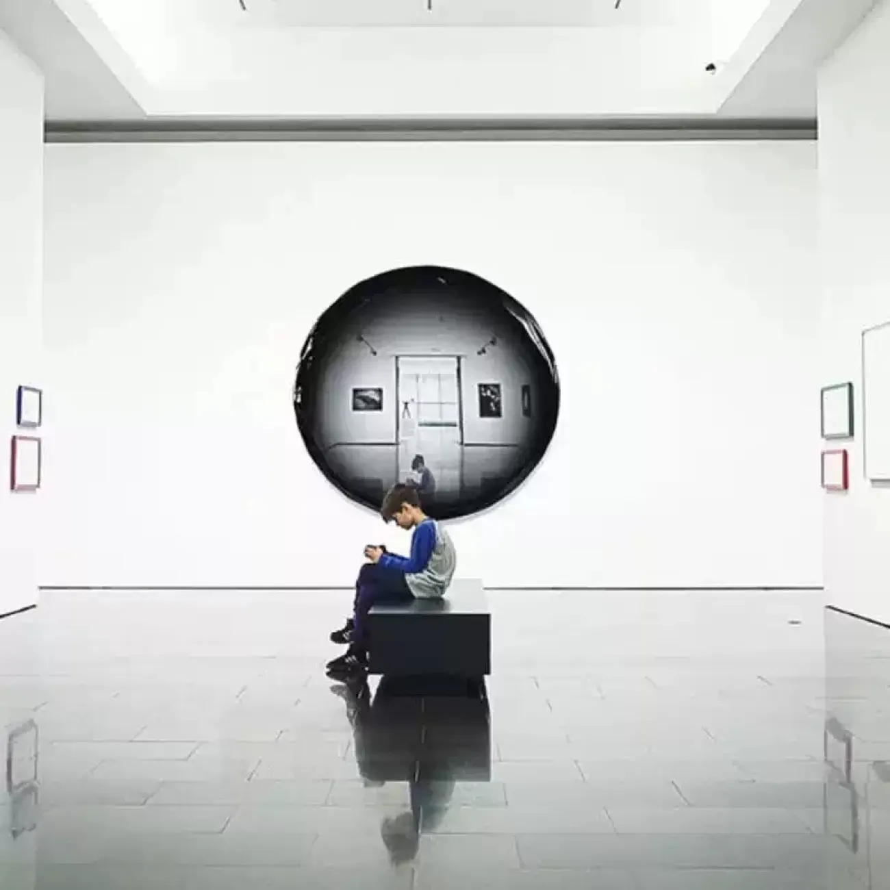 Стильное зеркальное панно "Rondo" из нержавеющей стали от LaLume PN38170-32