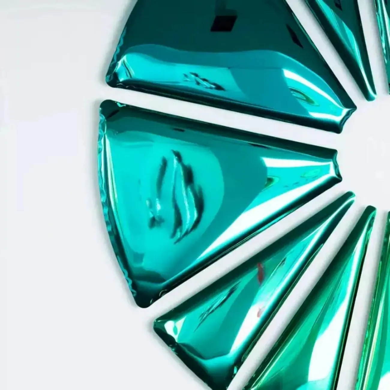 Интерьерное круглое панно "Цветок из металла" от LaLume из нержавеющей стали PN38173-32 Интерьерное круглое панно "Цветок из металла" от LaLume из нержавеющей стали PN38173-32