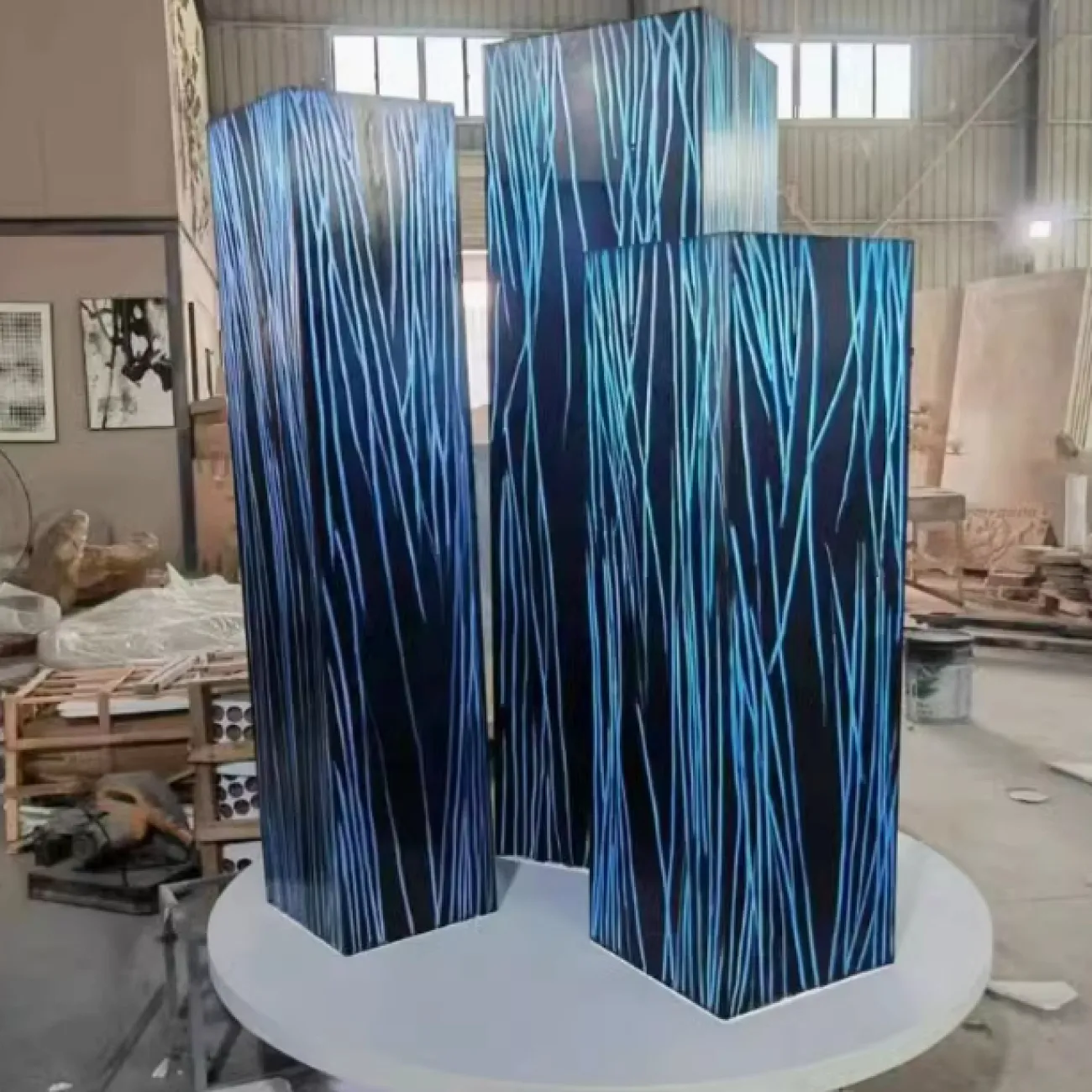 Современная абстрактная скульптура "Скандинавское трио" от LaLume из акрила ST38174-32 Современная абстрактная скульптура "Скандинавское трио" от LaLume из акрила ST38174-32