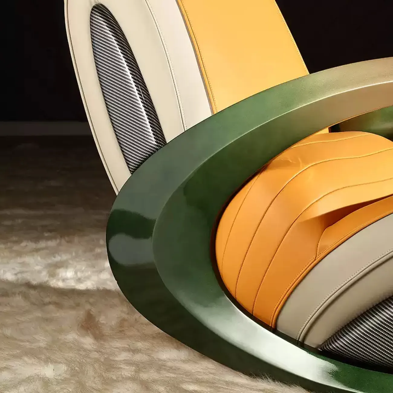 Дизайнерское кресло-качалка "Маленькая пчелка" Mivica из дерева и натуральной кожи KR38176-32 Дизайнерское кресло-качалка "Маленькая пчелка" Mivica из дерева и натуральной кожи KR38176-32