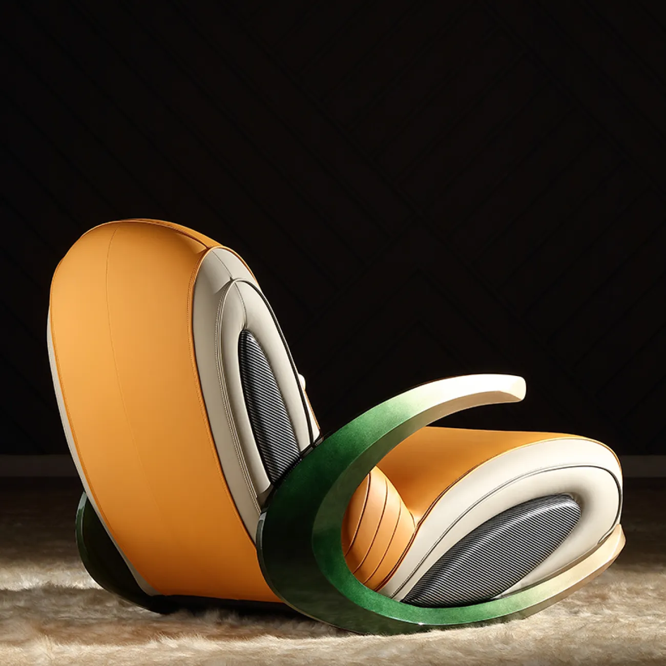 Дизайнерское кресло-качалка "Маленькая пчелка" Mivica из дерева и натуральной кожи KR38176-32 Дизайнерское кресло-качалка "Маленькая пчелка" Mivica из дерева и натуральной кожи KR38176-32