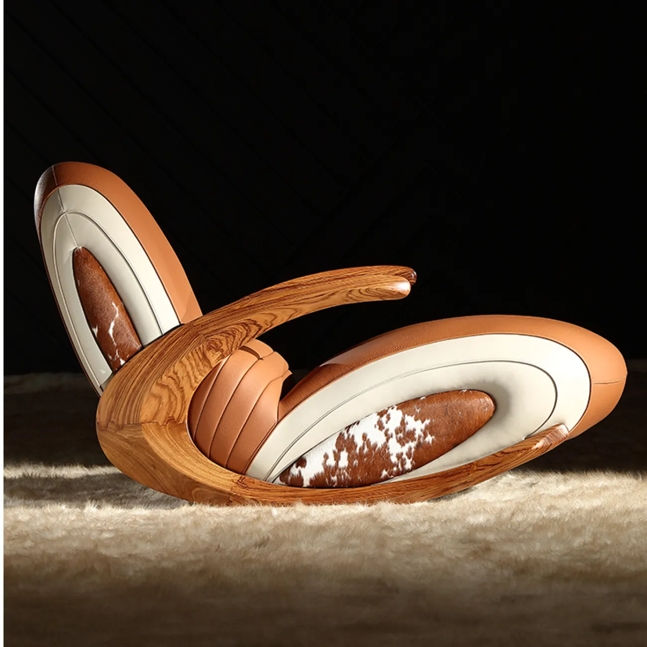 Дизайнерское кресло-качалка Mivica из дерева, натуральной кожи, меха коровы KR38189-32 Дизайнерское кресло-качалка Mivica из дерева, натуральной кожи, меха коровы KR38189-32