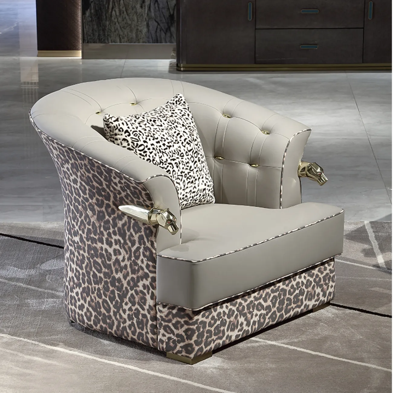 Королевское кожаное кресло "Леопард" из кожи, красного дерева MIVICA KR38190-32