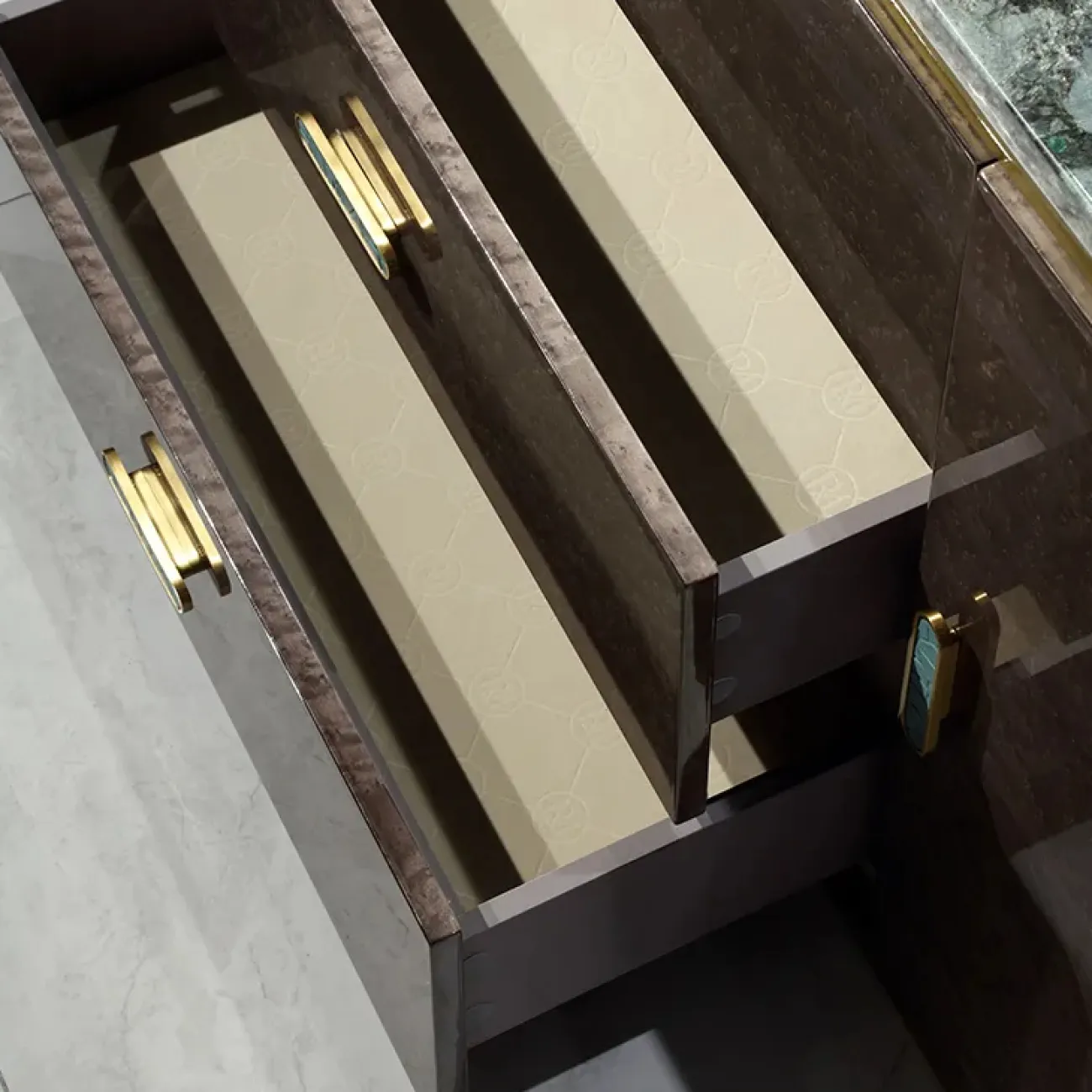 Современный комод MIVICA из дерева и зеленого мрамора KD38194-32 Современный комод MIVICA из дерева и зеленого мрамора KD38194-32