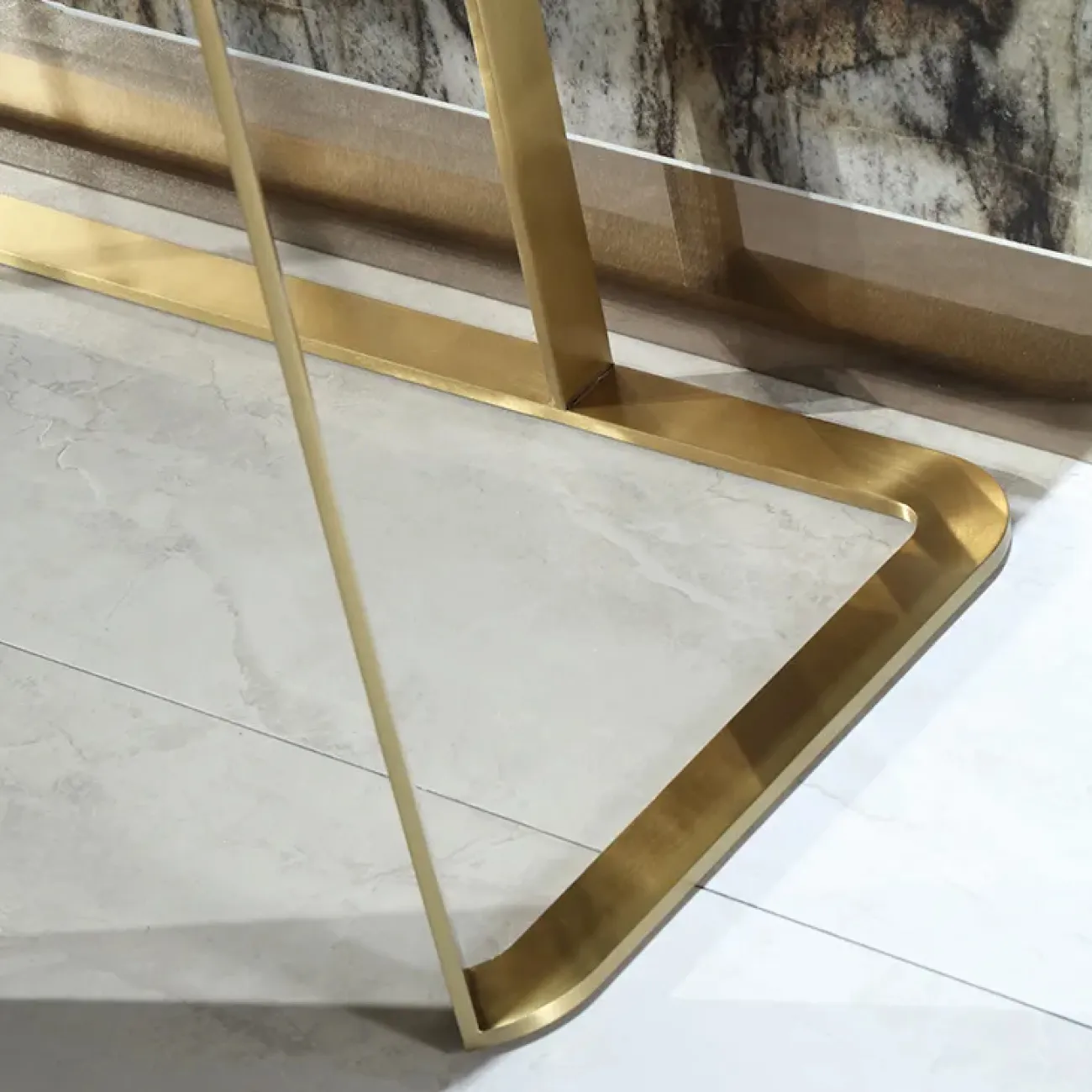 Элегантный туалетный столик с зеркалом MIVICA из красного дерева TS38204-32