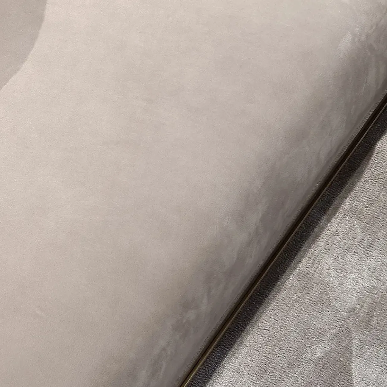 Элегантный диван MIVICA из красного дерева, натуральной кожи Диван MIVICA DV38209-32