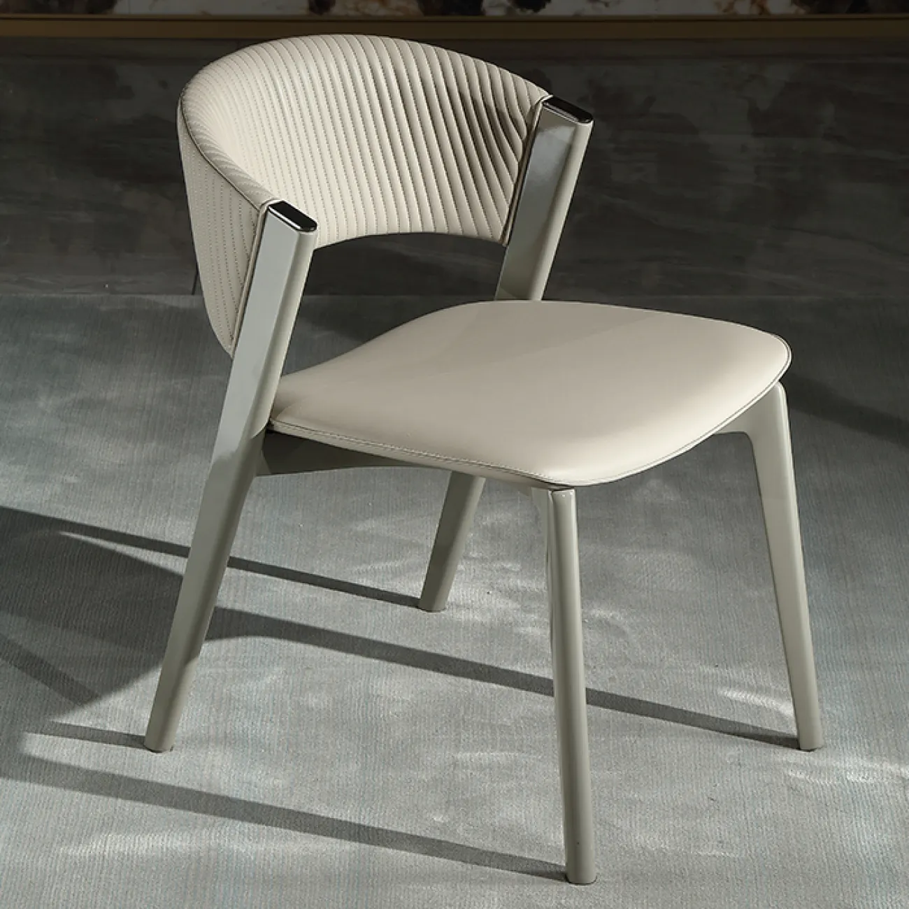 Комфортабельный обеденный стул MIVICA из кожи ST38218-32