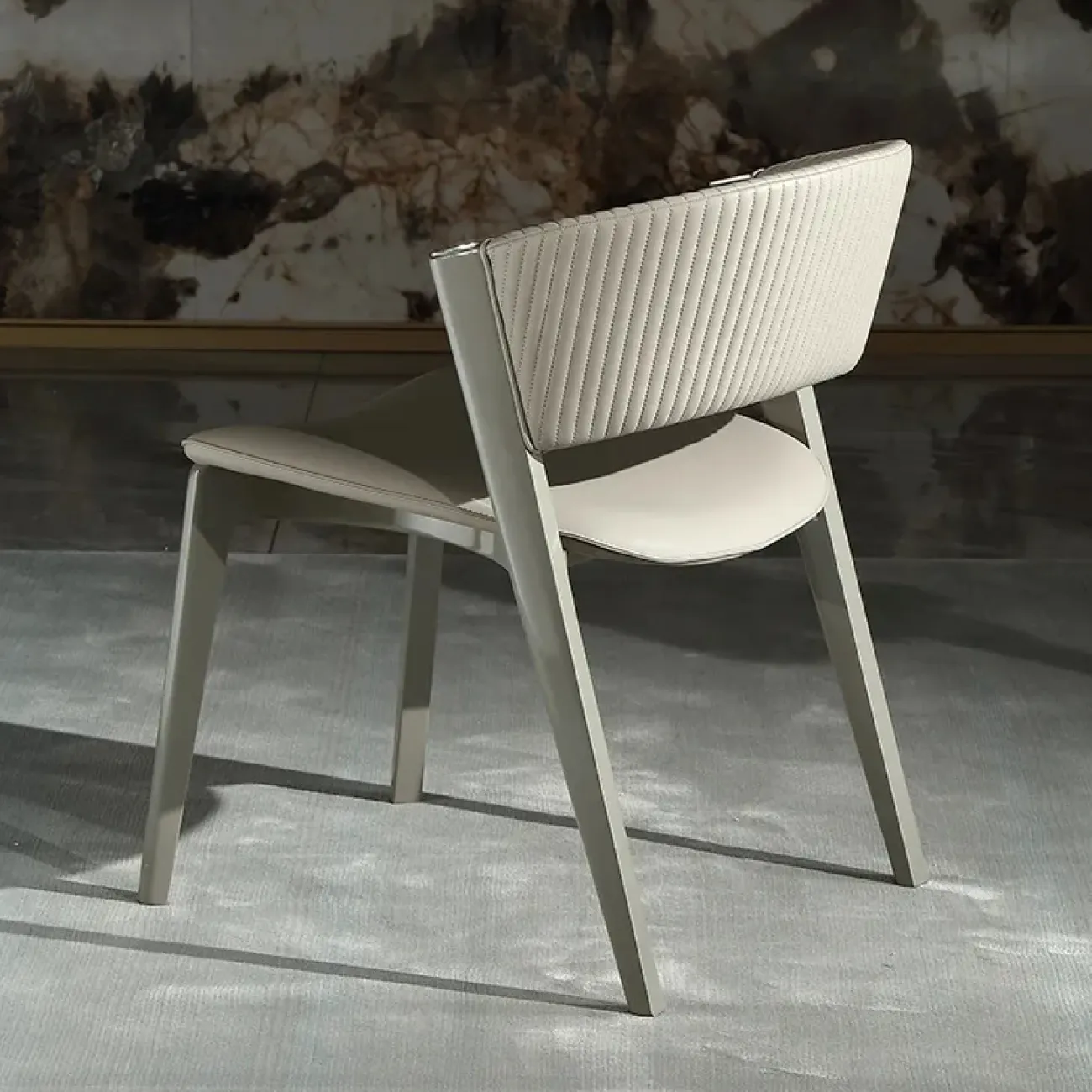 Комфортабельный обеденный стул MIVICA из кожи ST38218-32