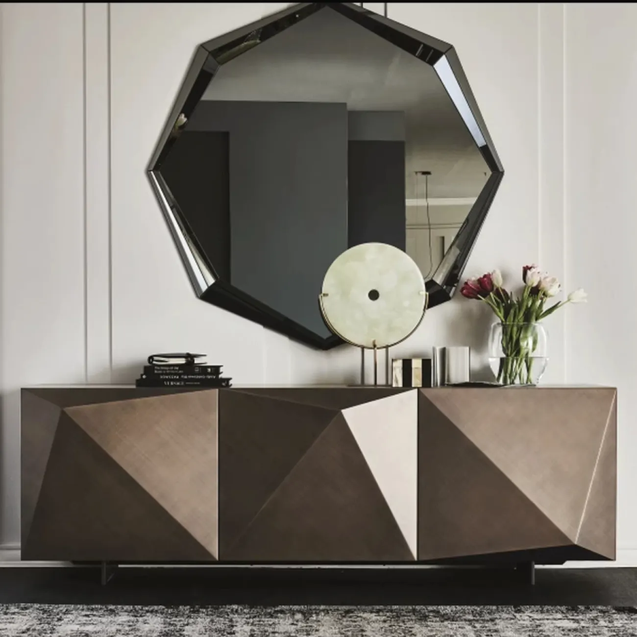 Креативный Обеденный сервант в виде Пирамиды Yanshe от LaLume