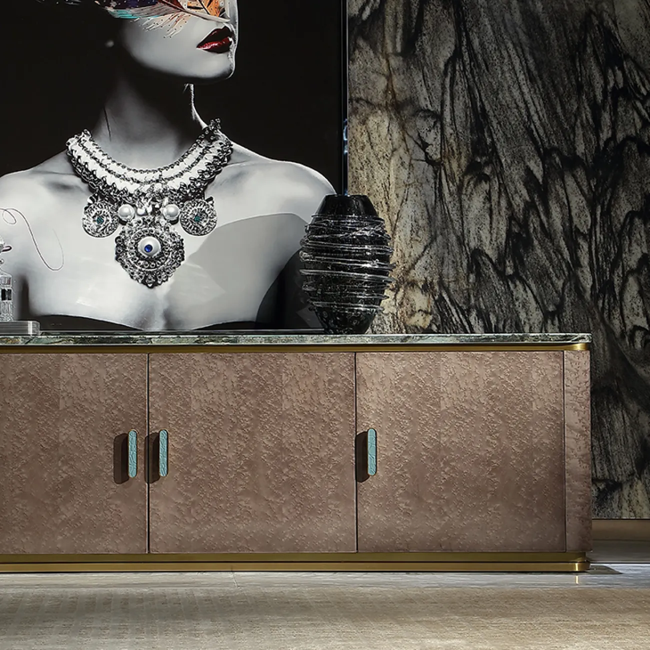 Роскошная тумба под телевизор MIVICA из красного дерева и зелёного мрамора TB38237-32