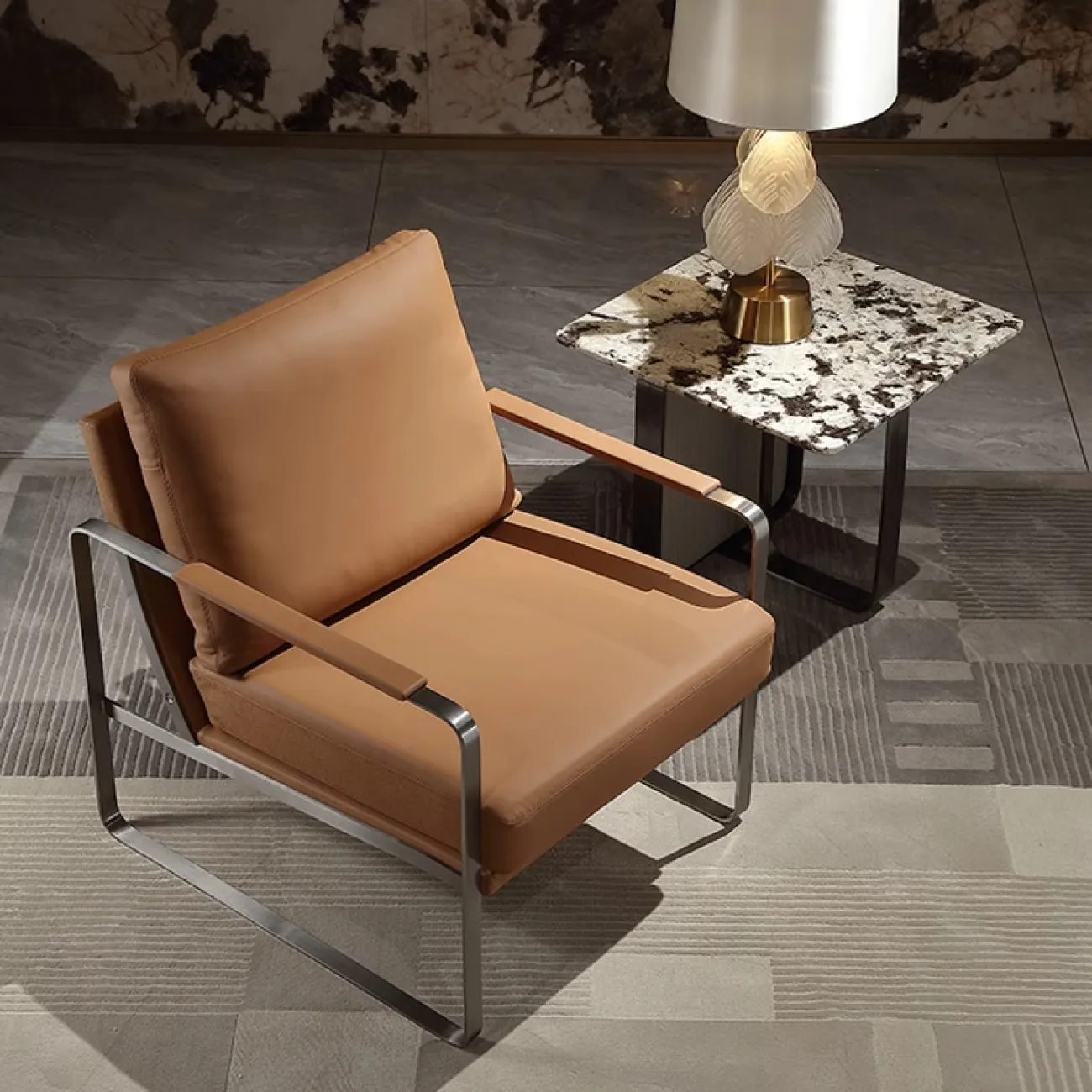 Стильное кресло MIVICA из натуральной кожи KR38240-32 Стильное кресло MIVICA из натуральной кожи KR38240-32