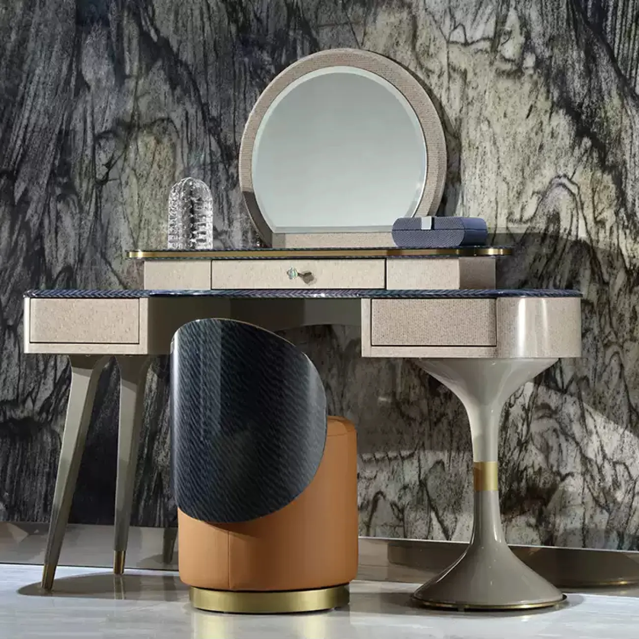 Элегантный туалетный столик с зеркалом MIVICA из красного дерева TS38241-32