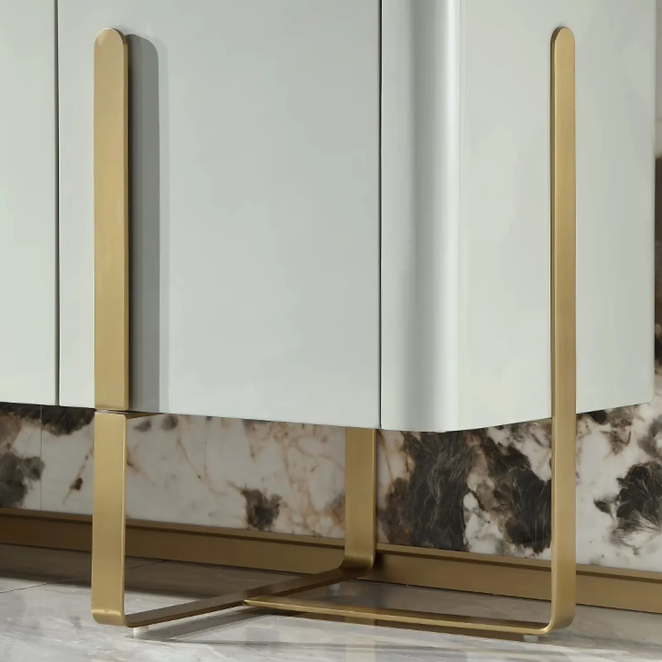  Современный комод MIVICA из красного дерева KD38243-32