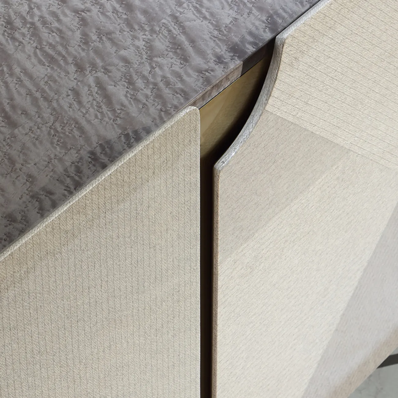 Элегантный комод MIVICA из красного дерева KD38244-32