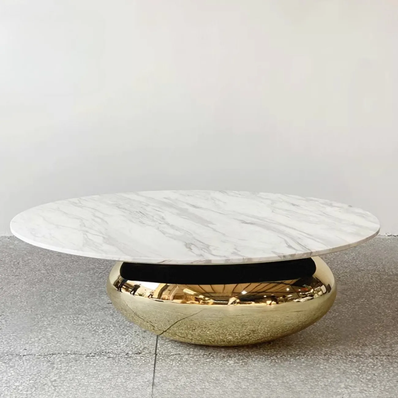 Дизайнерский Золотой Яичный стол Yanshe от LaLume