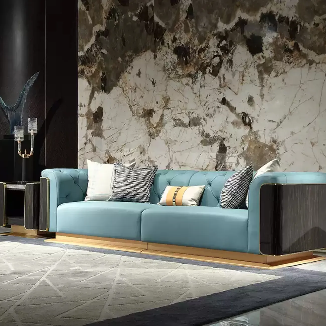 Комфортабельный диван MIVICA из натуральной кожи и красного дерева DV38256-32