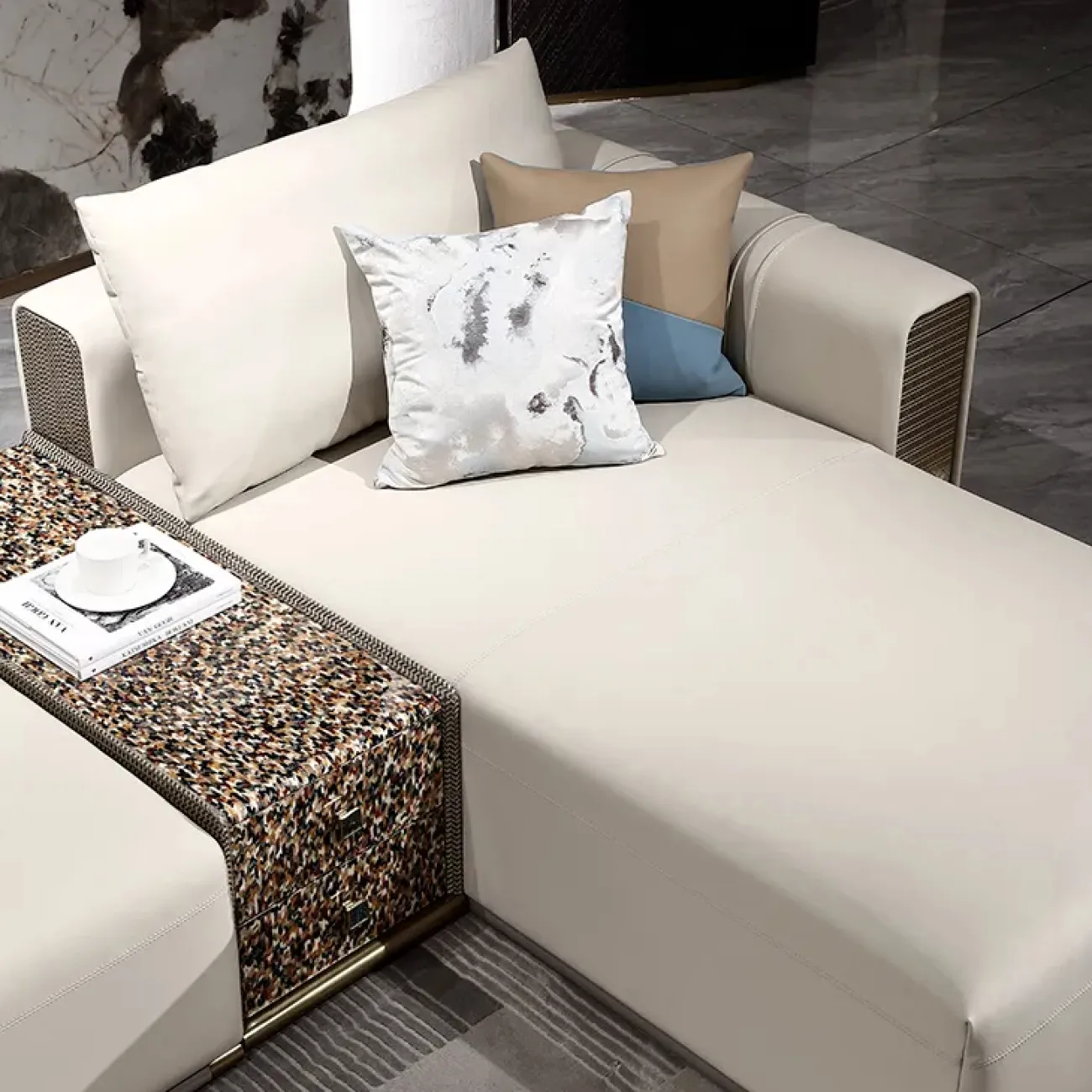 Кожаный угловой диван MIVICA из красного дерева UD38259-32