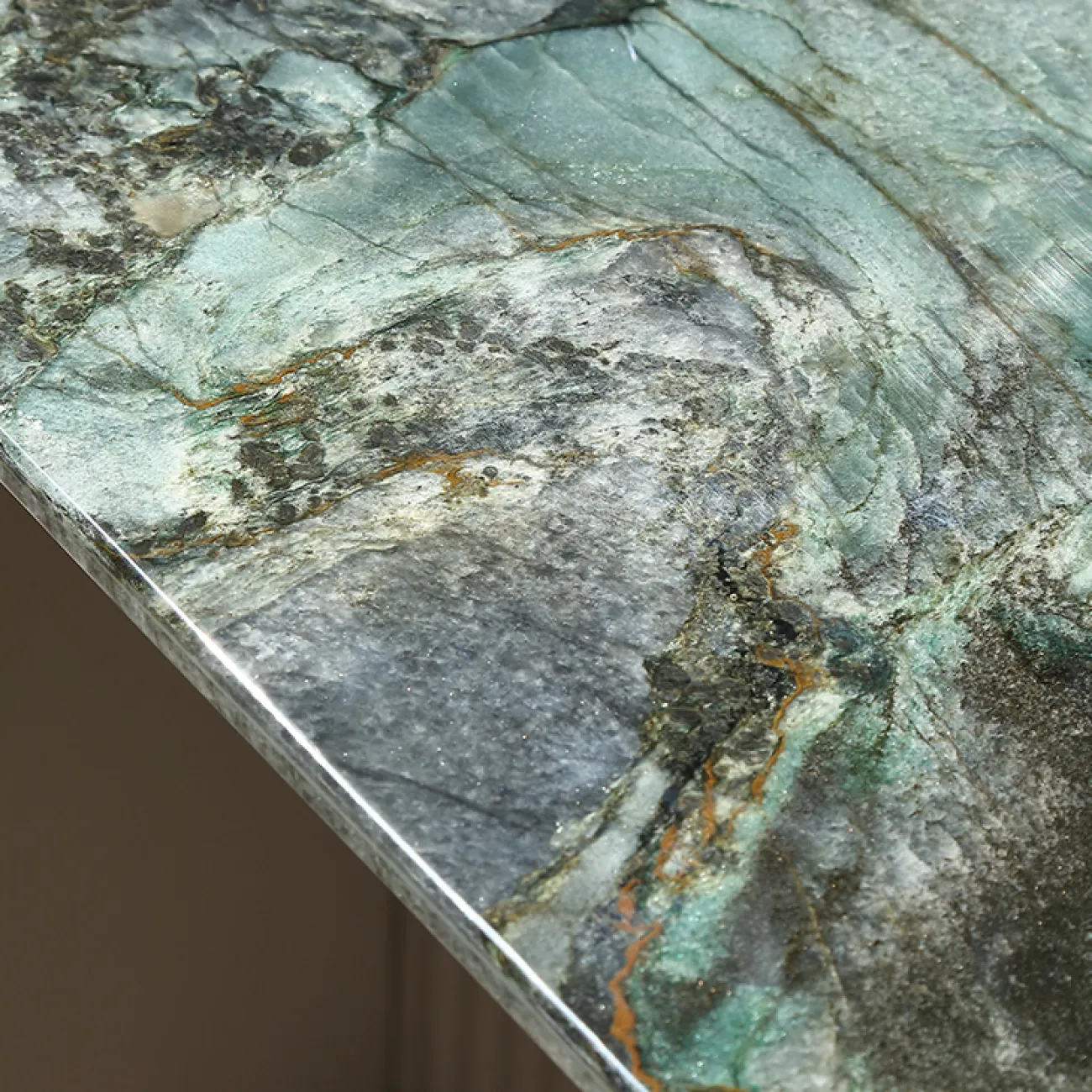 Роскошный обеденный стол MIVICA из натурального мрамора и красного дерева OS38281-32