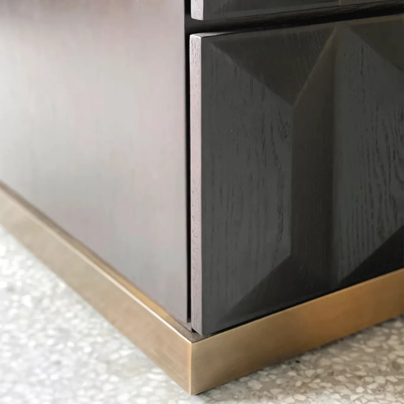 Дизайнерский Прикроватный Столик в виде Ромба Yanshe от LaLume