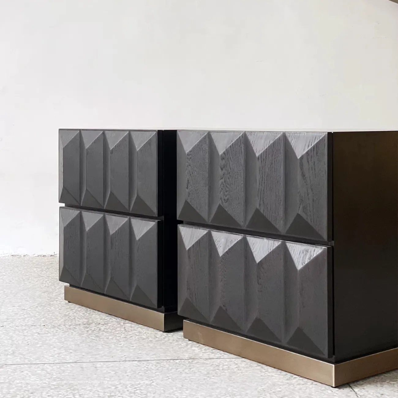 Дизайнерский Прикроватный Столик в виде Ромба Yanshe от LaLume