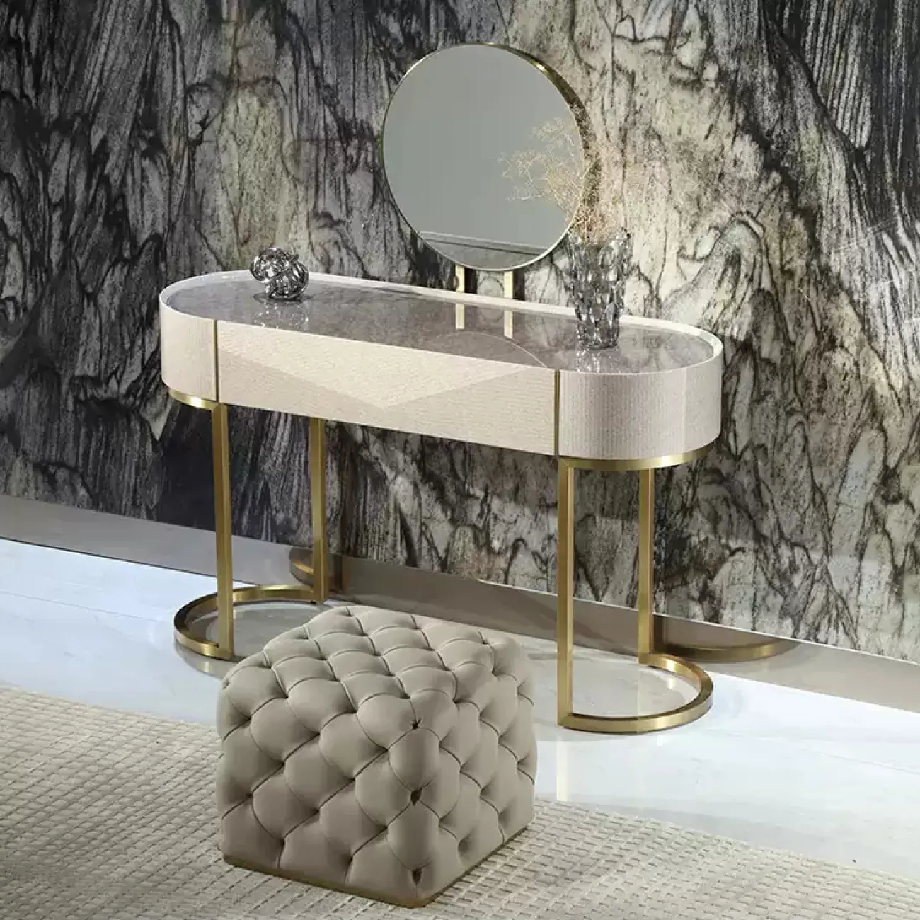 Кожаный табурет для туалетного столика MIVICA в форме куба из красного дерева TB38288-32 Кожаный табурет для туалетного столика MIVICA в форме куба из красного дерева TB38288-32