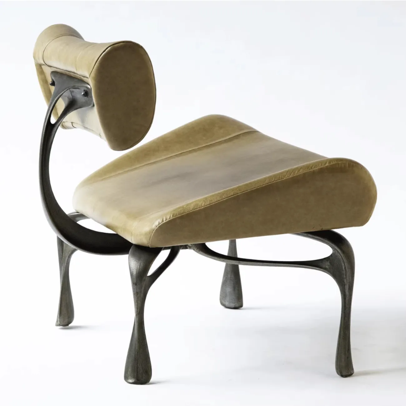 Дизайнерский Латунный Стул для отдыха Yanshe от LaLume Дизайнерский Латунный Стул для отдыха Yanshe от LaLume