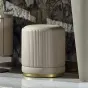 Мягкий табурет MIVICA из кожи и красного дерева TB38296-32