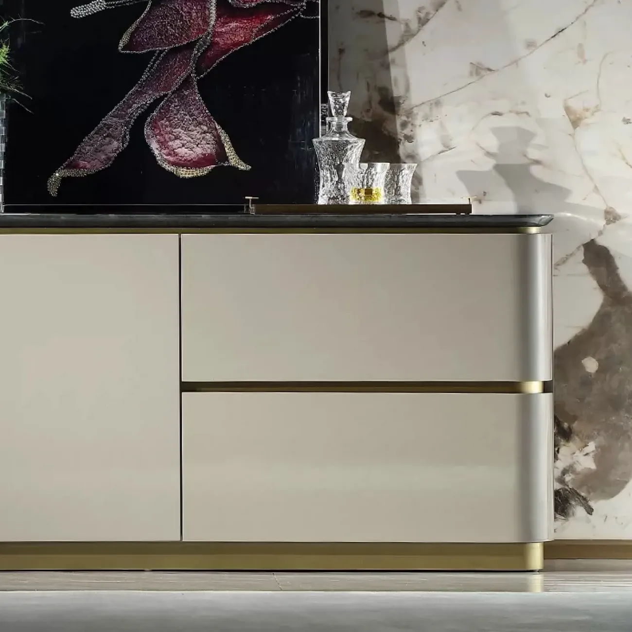 Элегантный буфет MIVICA из красного дерева KD38303-32 Элегантный буфет MIVICA из красного дерева KD38303-32