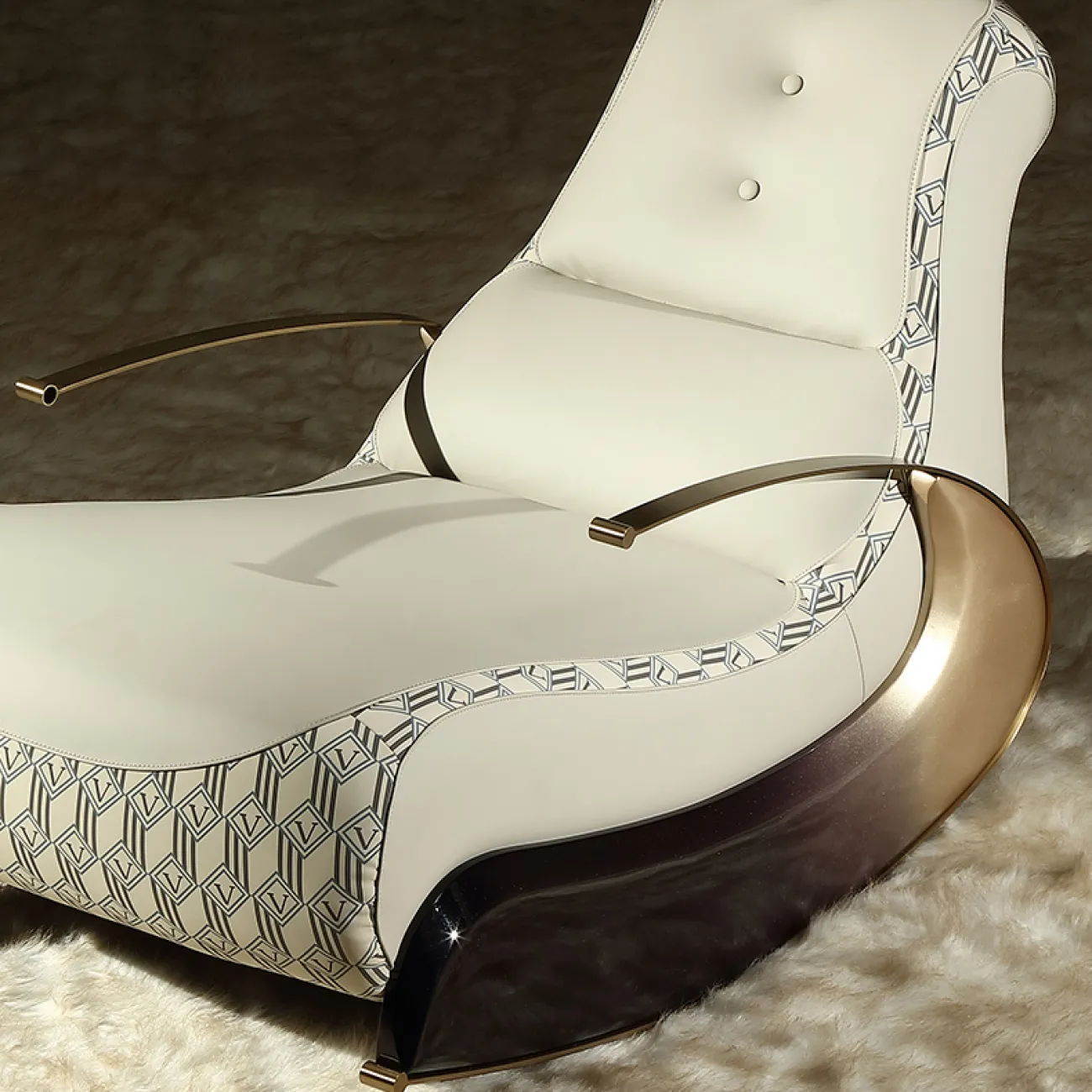 Современное кресло-качалка MIVICA из натуральной кожи, берёзы KR38307-32