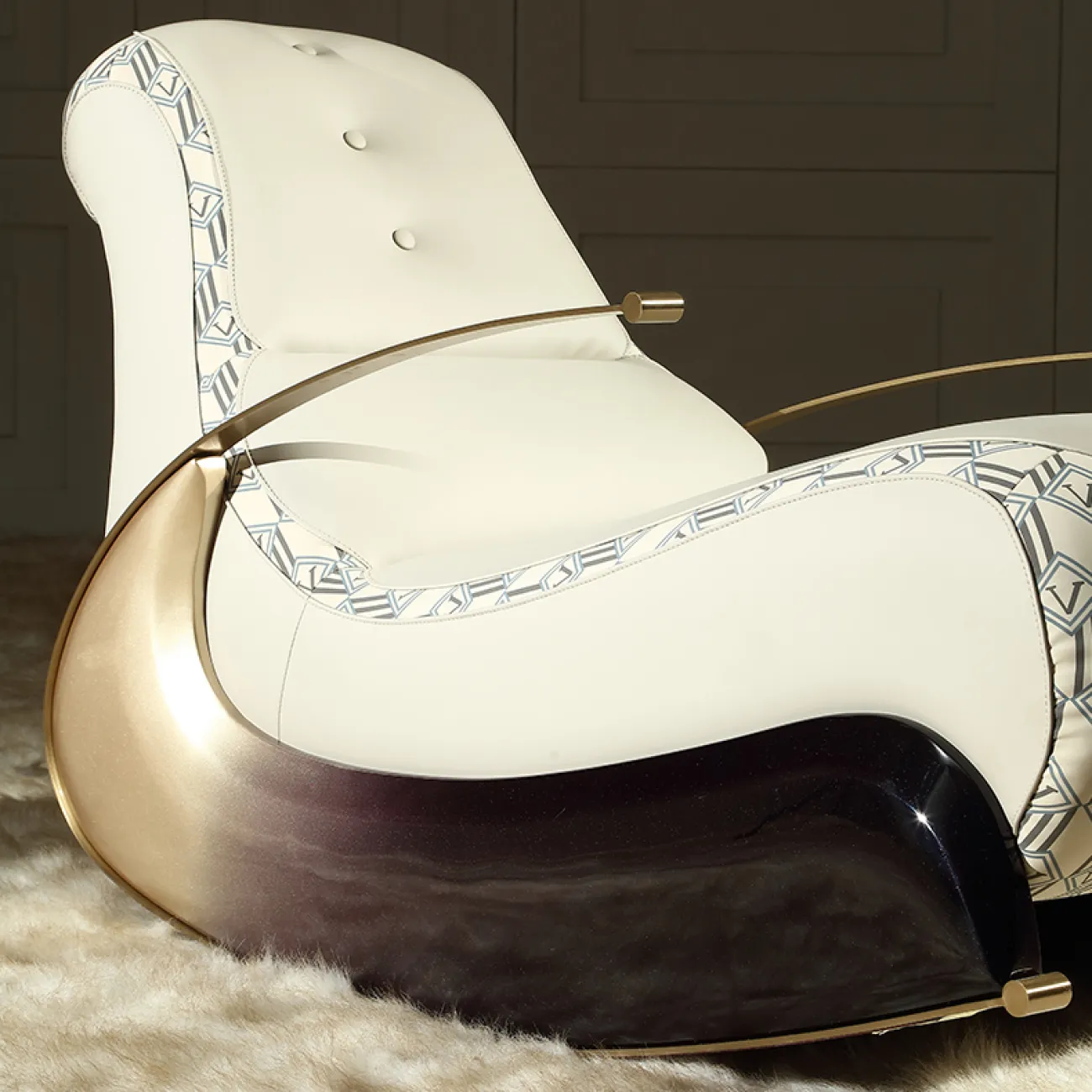 Современное кресло-качалка MIVICA из натуральной кожи, берёзы KR38307-32