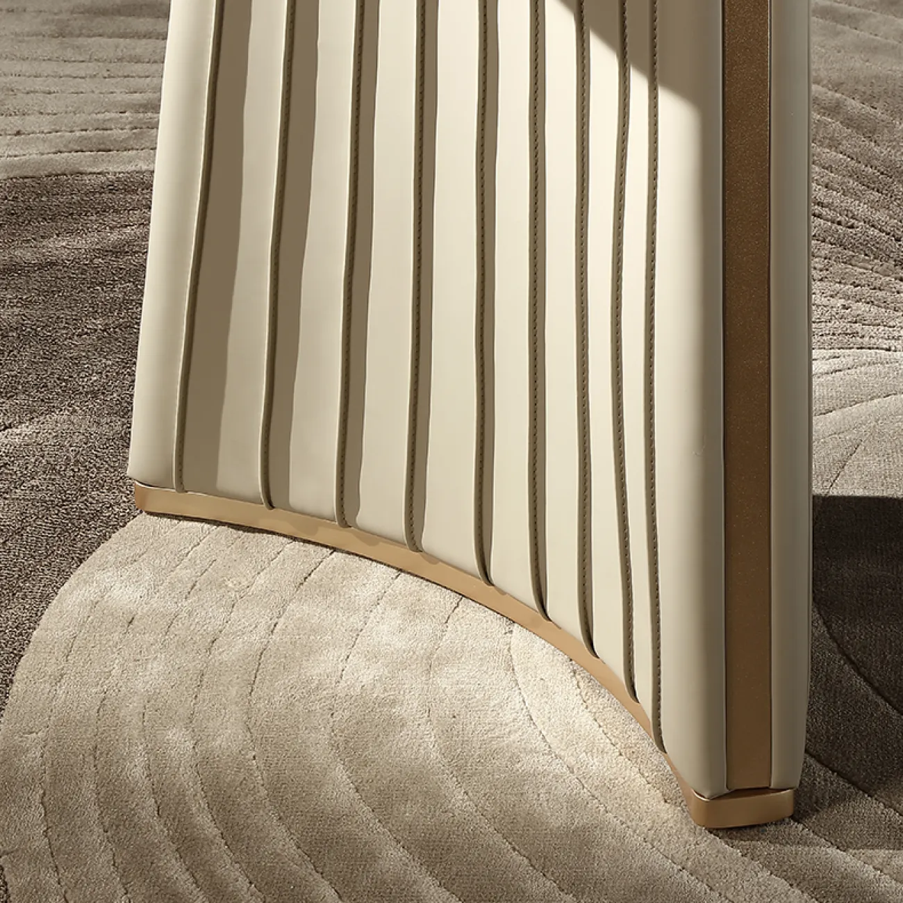 Роскошный обеденный стол MIVICA из зелёного мрамора и дерева OS38320-32