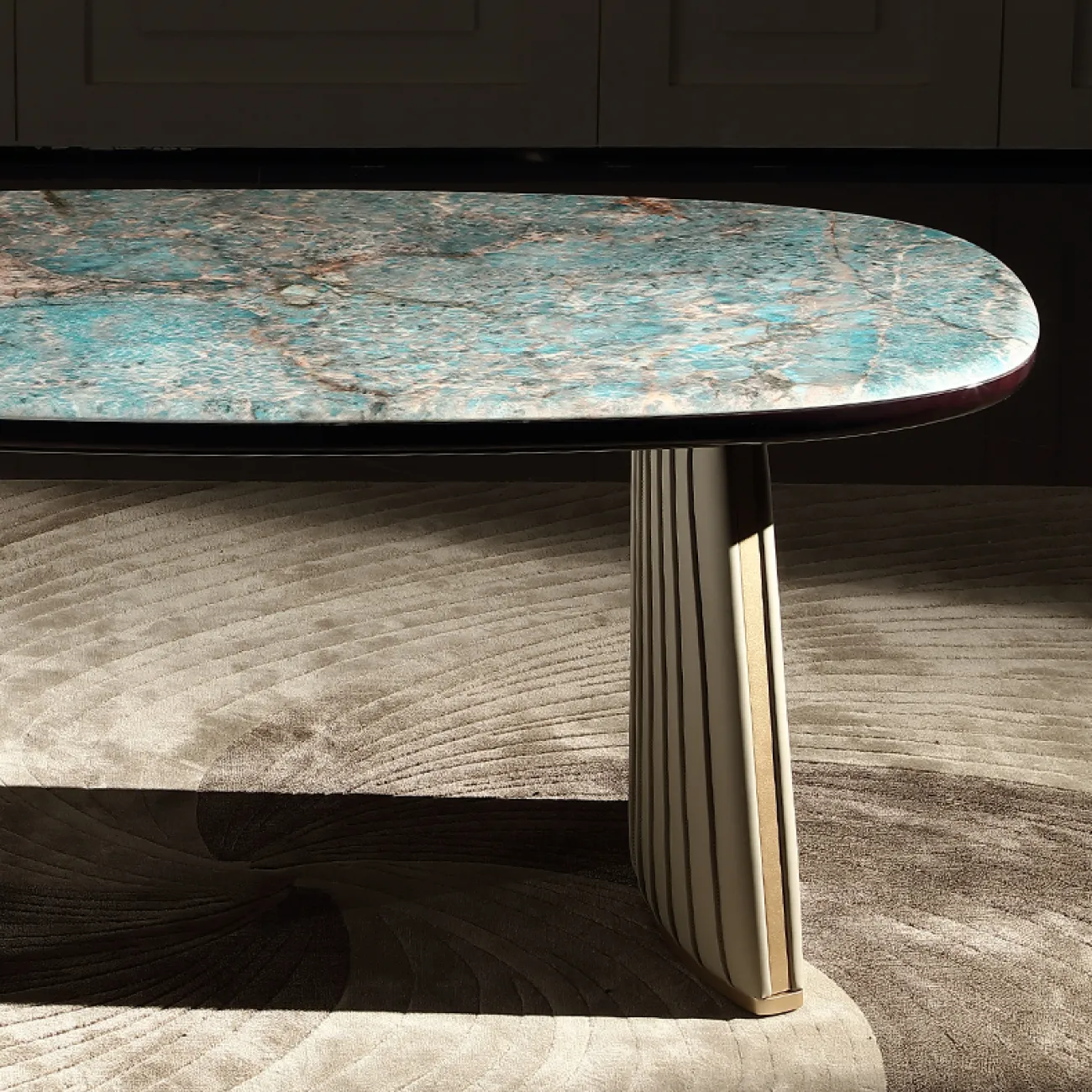 Роскошный обеденный стол MIVICA из зелёного мрамора и дерева OS38320-32