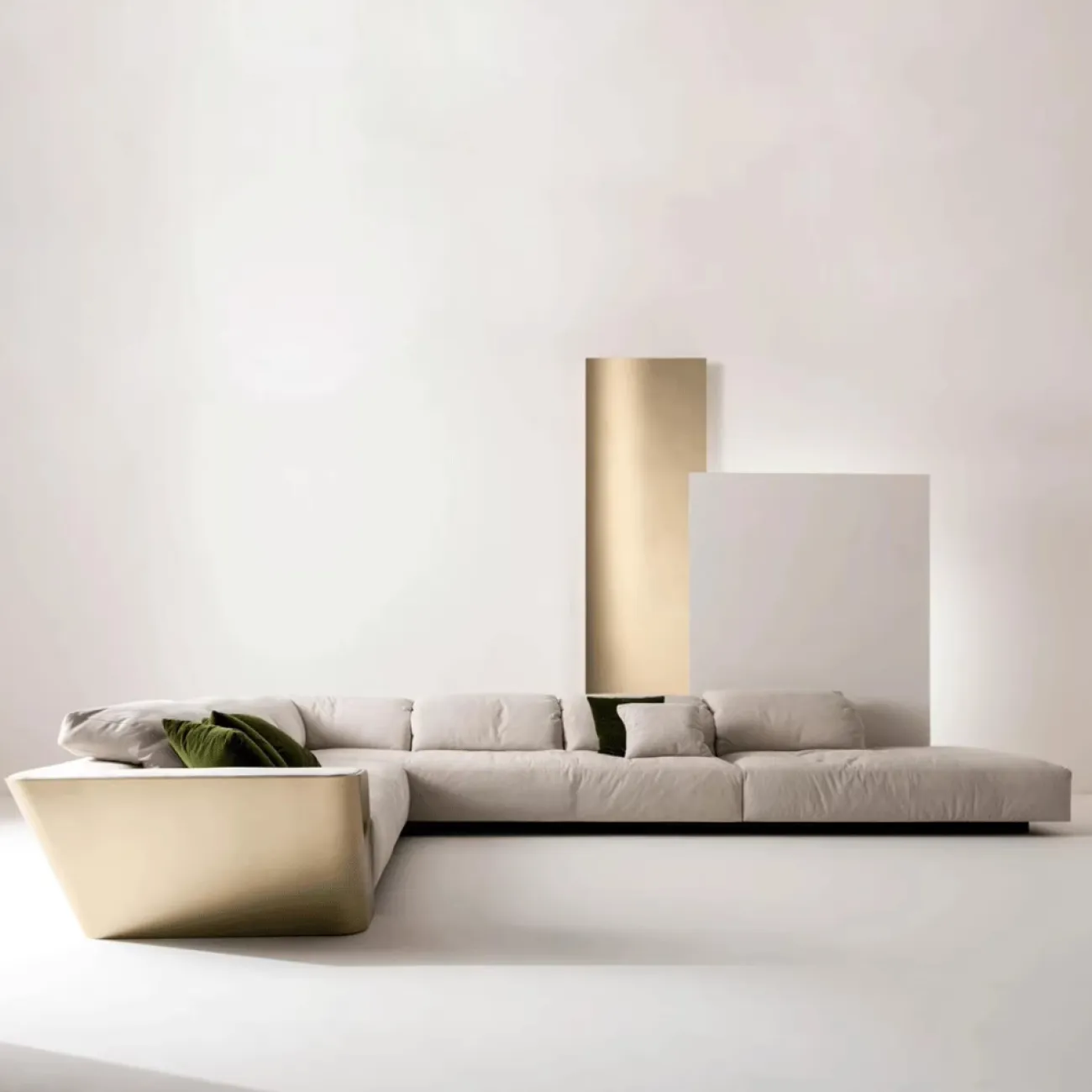 Дизайнерский Многоместный Диван Авианосец Yanshe от LaLume Дизайнерский Многоместный Диван Авианосец Yanshe от LaLume