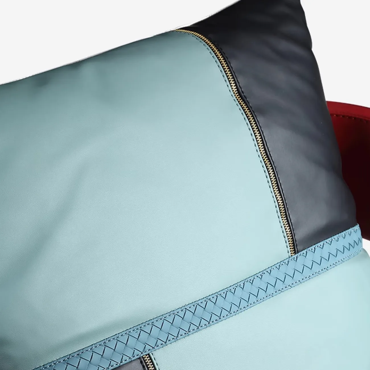 Дизайнерское кресло MIVICA  из натуральной кожи KR38337-32