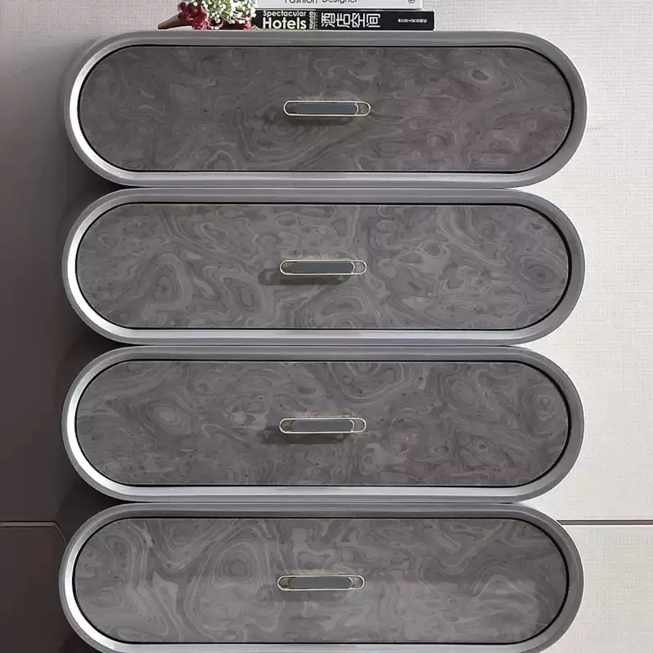 Оригинальный дизайнерский комод MIVICA из бука KD38359-32